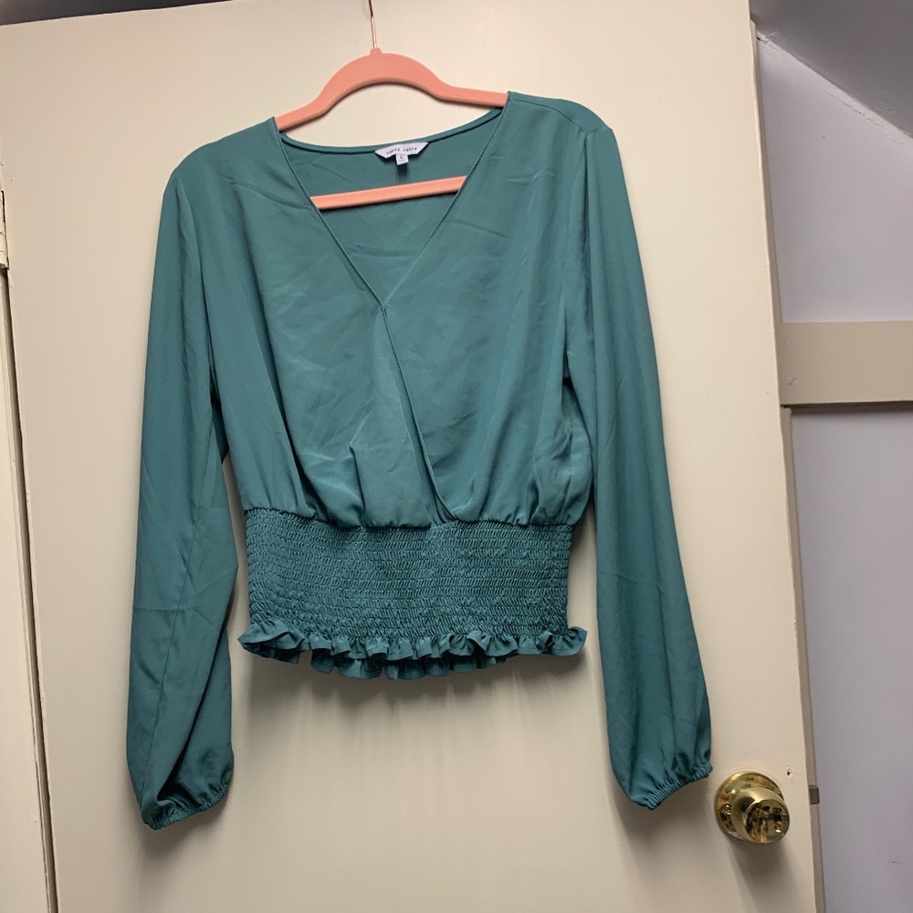 Green dressy top nanamacs